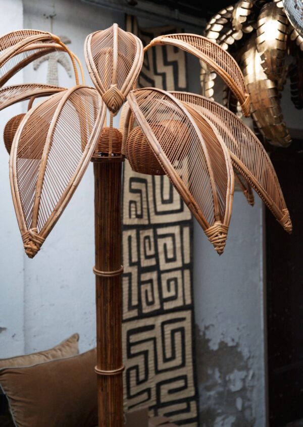 Ratan Palm lamp XL